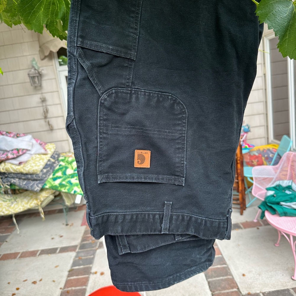 Black Carhartt Cargo Pants - Picture 2 of 7
